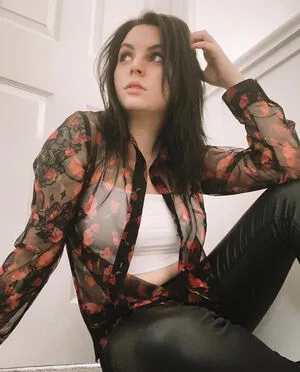 Emma Blackery OnlyFans Leaked Free Thumbnail Picture - #sDUOf9AmyI