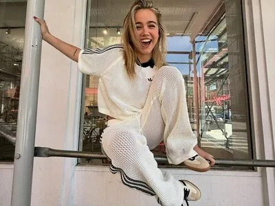 Emma Brooks OnlyFans Leaked Free Thumbnail Picture - #eOmiGCJwMO
