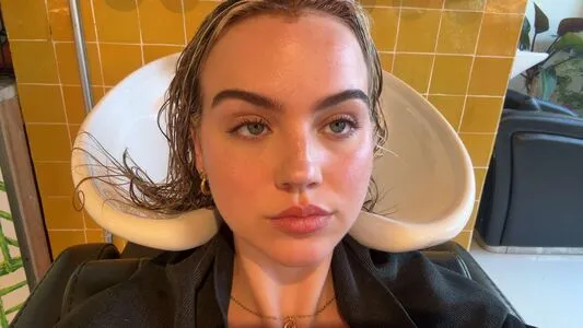 Emma Brooks OnlyFans Leaked Free Thumbnail Picture - #u5f8NSMOL7