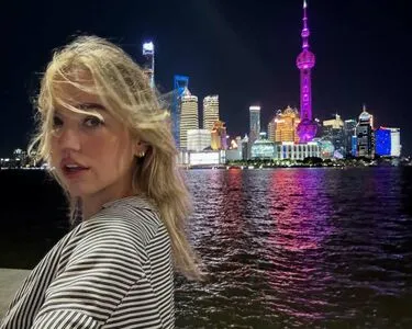 Emma Brooks OnlyFans Leaked Free Thumbnail Picture - #yzzfRVCJCG