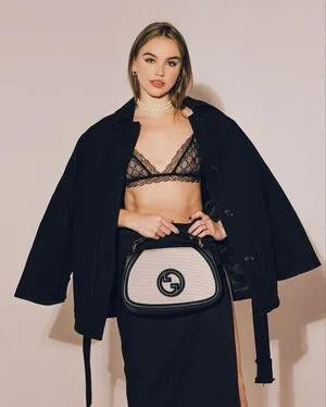 Emma Brooks OnlyFans Leaked Free Thumbnail Picture - #3JegfJv3Gb
