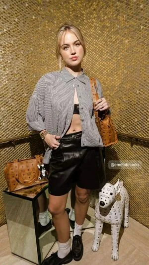 Emma Brooks OnlyFans Leaked Free Thumbnail Picture - #5AKOa7JRS9