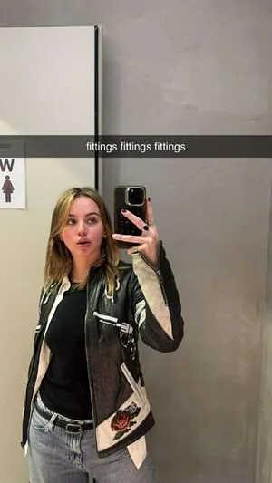 Emma Brooks OnlyFans Leaked Free Thumbnail Picture - #7UxcA14FBI