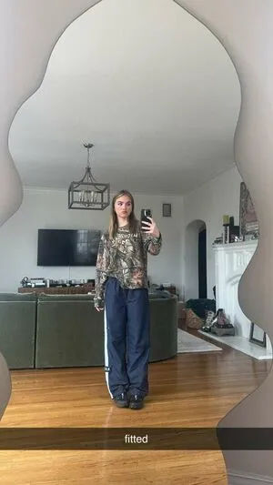 Emma Brooks OnlyFans Leaked Free Thumbnail Picture - #7zKpUZGzuF