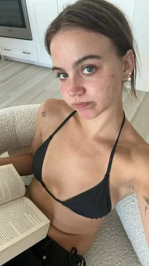 Emma Brooks OnlyFans Leaked Free Thumbnail Picture - #AqsSu0IDLL