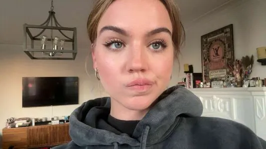 Emma Brooks OnlyFans Leaked Free Thumbnail Picture - #DkNTcKCKDp