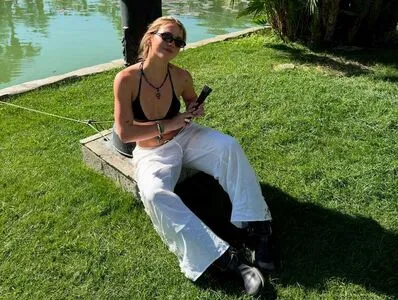 Emma Brooks OnlyFans Leaked Free Thumbnail Picture - #HS2XRPWmnc