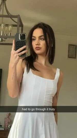 Emma Brooks OnlyFans Leaked Free Thumbnail Picture - #HTxLtdrtyV