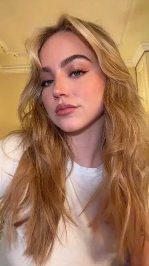 Emma Brooks OnlyFans Leaked Free Thumbnail Picture - #IthTI0wOYr