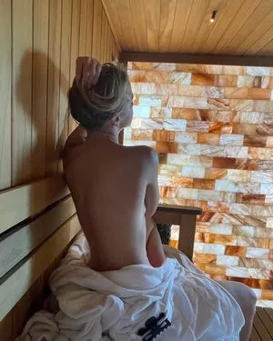 Emma Brooks OnlyFans Leaked Free Thumbnail Picture - #KKLyJqRprD