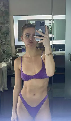 Emma Brooks OnlyFans Leaked Free Thumbnail Picture - #LV10N7jsMk