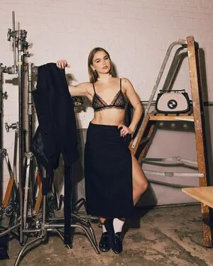 Emma Brooks OnlyFans Leaked Free Thumbnail Picture - #Li4zX5a5kO