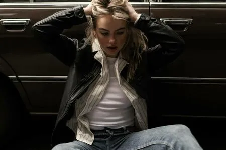 Emma Brooks OnlyFans Leaked Free Thumbnail Picture - #PiQq6zS9QH