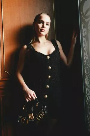 Emma Brooks OnlyFans Leaked Free Thumbnail Picture - #Q5QYPB3sv6