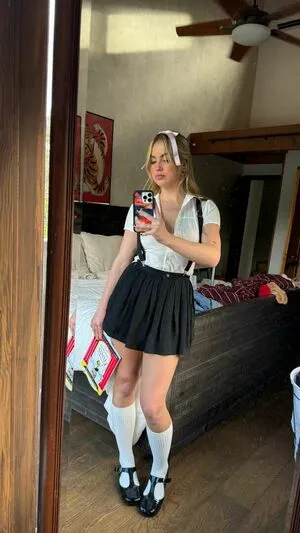 Emma Brooks OnlyFans Leaked Free Thumbnail Picture - #TAJPWIBY6z