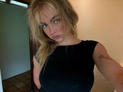 Emma Brooks OnlyFans Leaked Free Thumbnail Picture - #fhMmvPEDL2