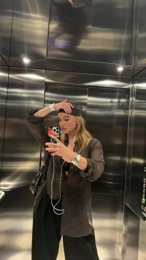 Emma Brooks OnlyFans Leaked Free Thumbnail Picture - #h1X2H76DPp