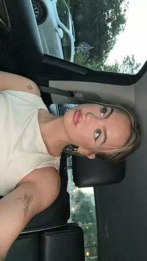 Emma Brooks OnlyFans Leaked Free Thumbnail Picture - #hVvV849Qtt