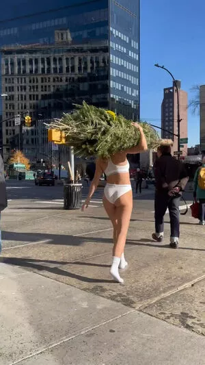 Emma Brooks OnlyFans Leaked Free Thumbnail Picture - #jLROUfoYvo