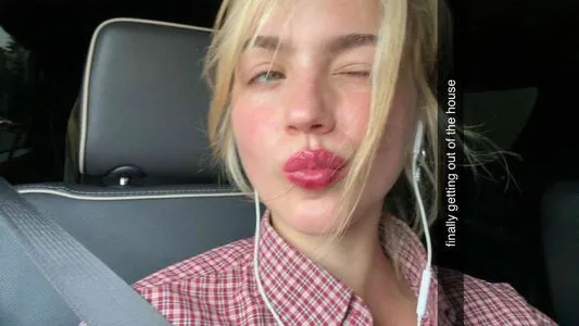 Emma Brooks OnlyFans Leaked Free Thumbnail Picture - #o51IzpnpPb