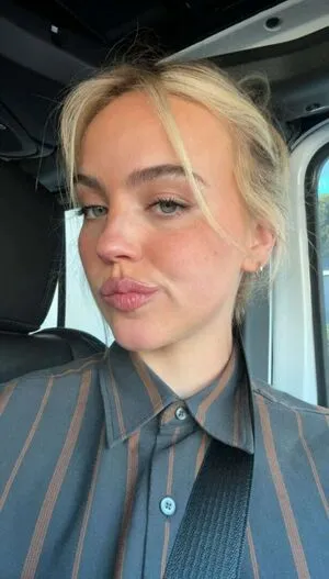 Emma Brooks OnlyFans Leaked Free Thumbnail Picture - #pVfCiXHGYC