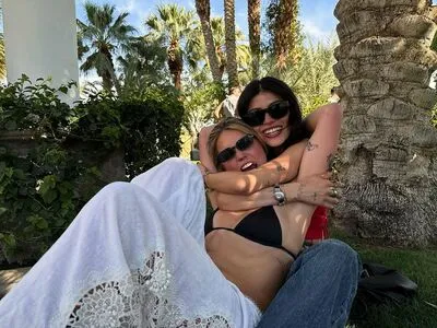 Emma Brooks OnlyFans Leaked Free Thumbnail Picture - #rg1BTXXk8r