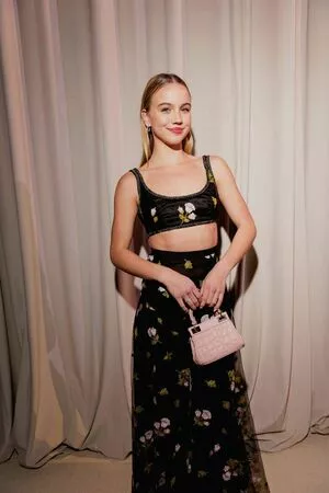 Emma Brooks OnlyFans Leaked Free Thumbnail Picture - #sWNeU4CEtw