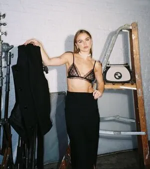 Emma Brooks OnlyFans Leaked Free Thumbnail Picture - #sXpqJQLSH4