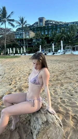 Emma Brooks OnlyFans Leaked Free Thumbnail Picture - #tODR8lRVf6
