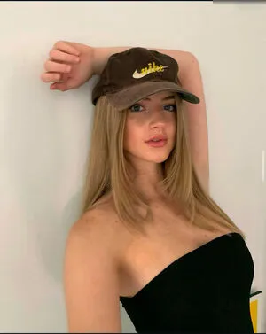 Emma Burnze OnlyFans Leaked Free Thumbnail Picture - #ACCWF21Bjt