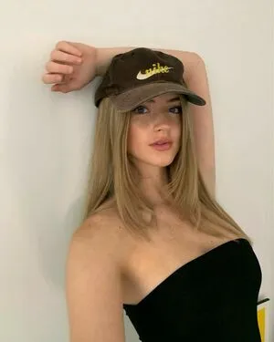 Emma Burnze OnlyFans Leaked Free Thumbnail Picture - #CxnTJs2Q2X