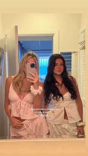 Emma Burnze OnlyFans Leaked Free Thumbnail Picture - #ygepK23wbk