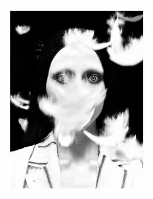 Emma Chamberlain OnlyFans Leaked Free Thumbnail Picture - #GcnLZXPYBm