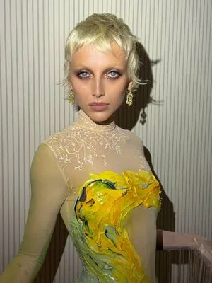 Emma Chamberlain OnlyFans Leaked Free Thumbnail Picture - #YpRfIS1iUw