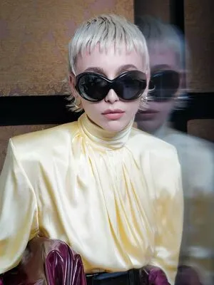 Emma Chamberlain OnlyFans Leaked Free Thumbnail Picture - #aPuKoibA2Q