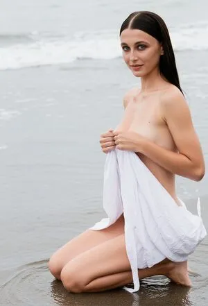 Emma Chamberlain OnlyFans Leaked Free Thumbnail Picture - #jbeVmgQ8kd