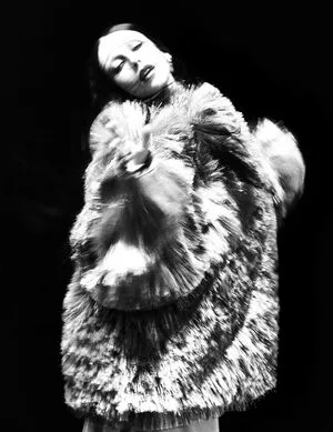 Emma Chamberlain OnlyFans Leaked Free Thumbnail Picture - #lb59dICAho