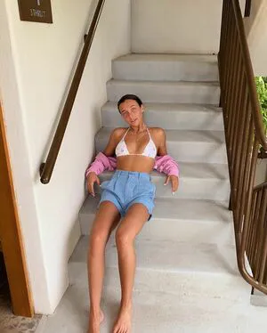 Emma Chamberlain OnlyFans Leaked Free Thumbnail Picture - #oPIYGZP6DO