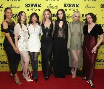 Emma Chamberlain OnlyFans Leaked Free Thumbnail Picture - #sjTCfk9Iue