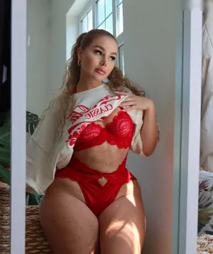 Emma Christina OnlyFans Leaked Free Thumbnail Picture - #DMRF9aTsZA