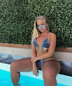 Emma Christina OnlyFans Leaked Free Thumbnail Picture - #u7b9TFnM1Q