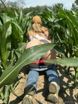 Emma Claire OnlyFans Leaked Free Thumbnail Picture - #p5dXVSbBGk