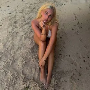 Emma Cordes OnlyFans Leaked Free Thumbnail Picture - #dkqQh40gVx