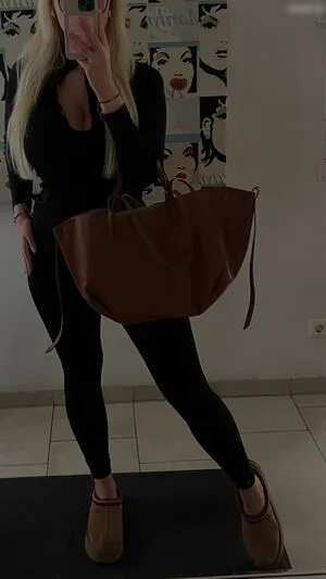 Emma Cordes OnlyFans Leaked Free Thumbnail Picture - #x1nRv0rXzu
