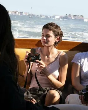 Emma Corrin OnlyFans Leaked Free Thumbnail Picture - #F1BS3vDasf