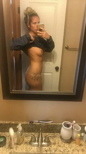 Emma Dahline OnlyFans Leaked Free Thumbnail Picture - #HrvccQVvQ4