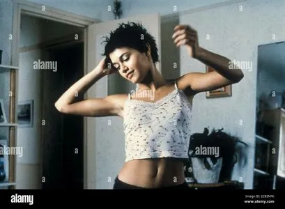 Emma De Caunes OnlyFans Leaked Free Thumbnail Picture - #LP1wDITV56