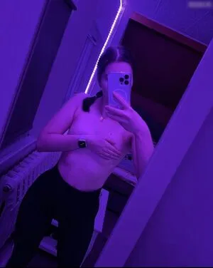 Emma Em OnlyFans Leaked Free Thumbnail Picture - #p04NV1f4P5