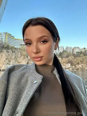Emma Emmyy OnlyFans Leaked Free Thumbnail Picture - #5t9fiKeNh1