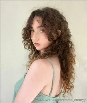 Emma Emmyy OnlyFans Leaked Free Thumbnail Picture - #qcF1XYylgK